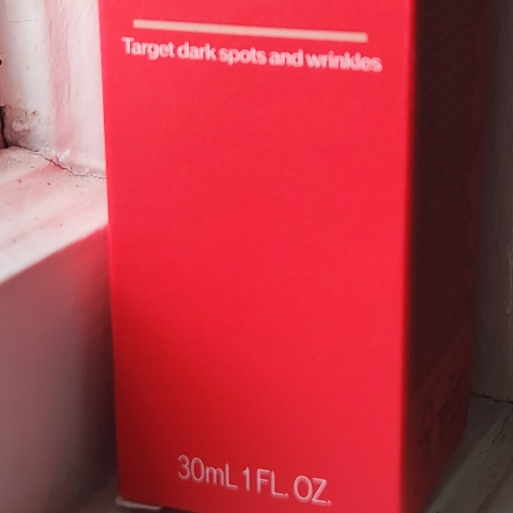 NIB SHISEIDO BENEFIANCE DARK SPOT AND WRINKLE SMOOTHING SERUM - Picture 11 of 14
